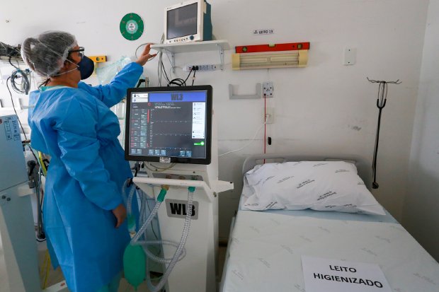 em_ibirama_governador_anuncia_abertura_de_10_novos_leitos_de_uti_no_hospital_da_cidade_20210513_1584061064.jpg